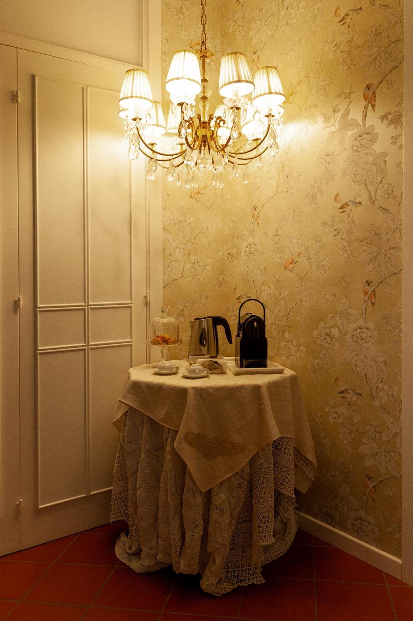 Residenza Ambrogi Luxury Suites Urbino Exterior foto