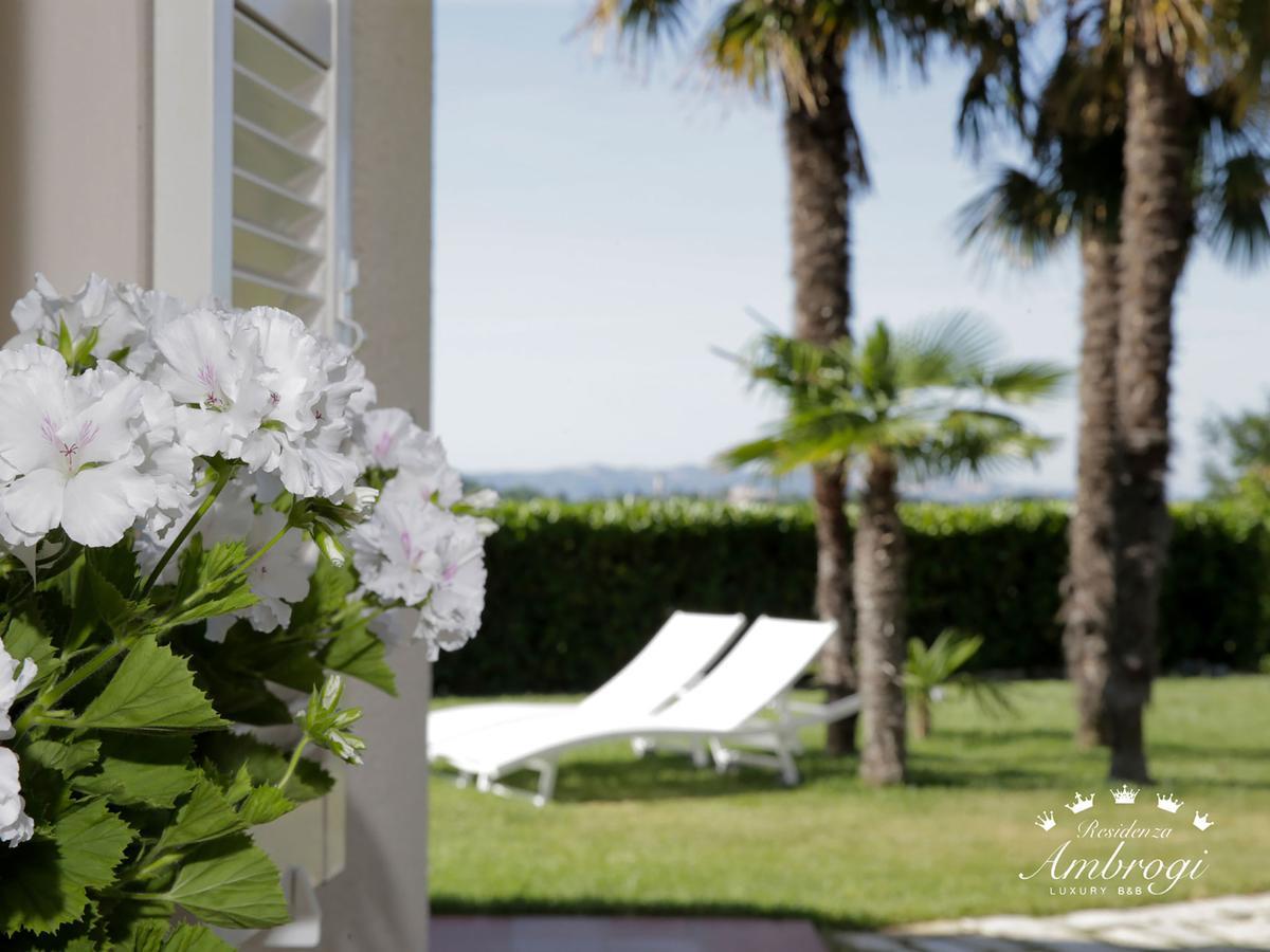 Residenza Ambrogi Luxury Suites Urbino Exterior foto